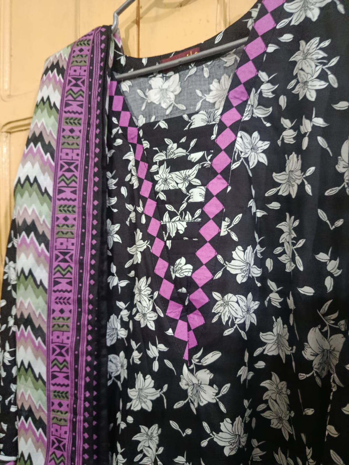 Black Printed Lawn Suit – Premium Quality | Free Delivery Across Pakistan