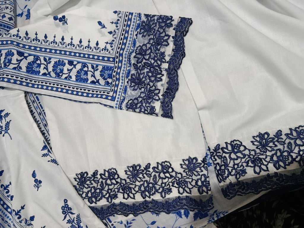 White Printed Lawn Suit – Premium Quality | Free Delivery Across Pakistan